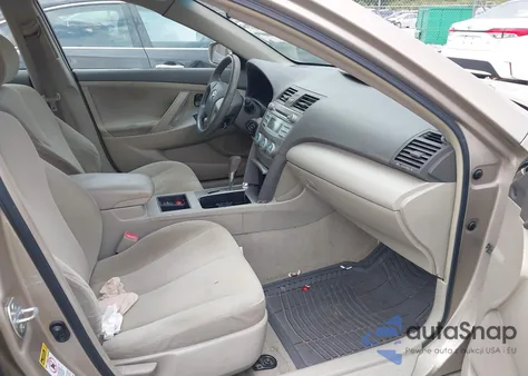 2007 Toyota Camry Le z USA, uszkodzony, nr VIN 4T1BE46K07U016479